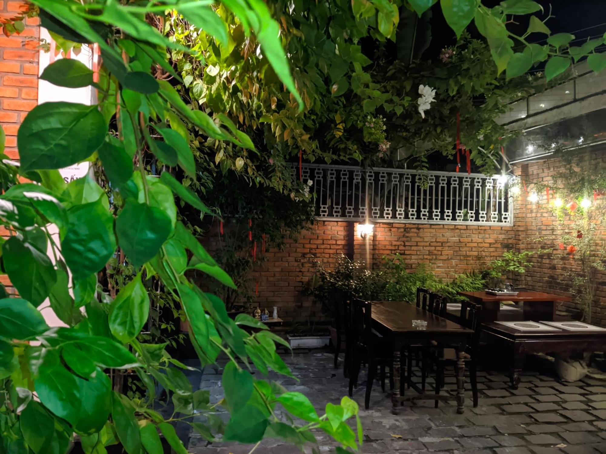 Q'Tropical Garden Homestay Hué Extérieur photo