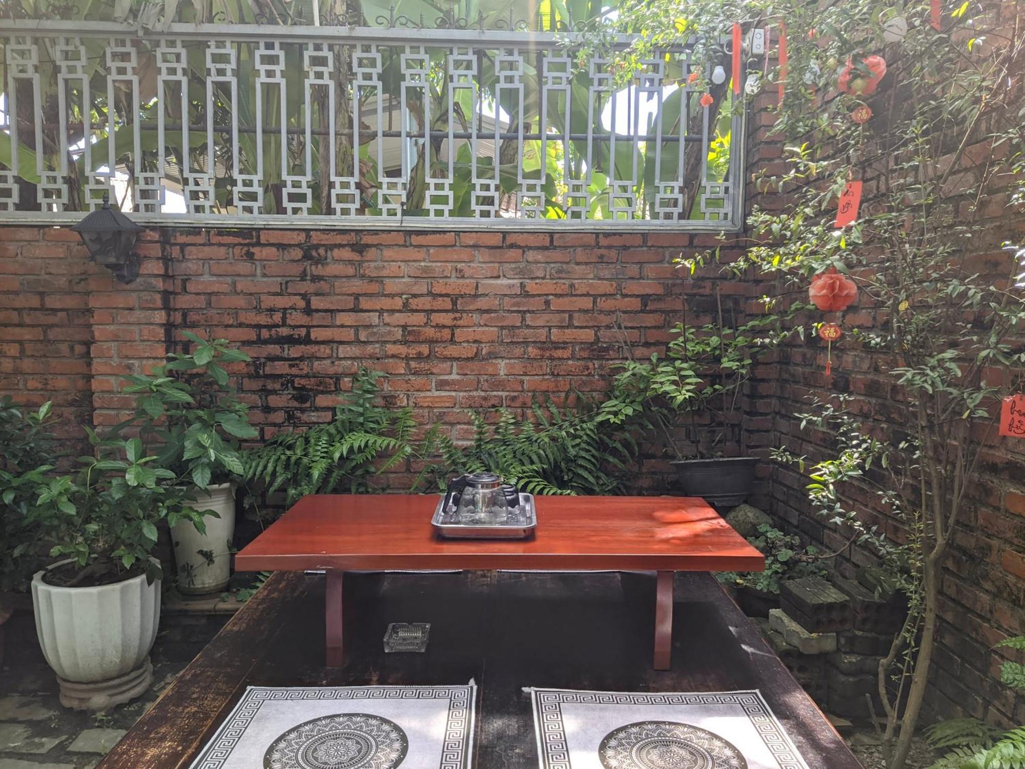 Q'Tropical Garden Homestay Hué Extérieur photo